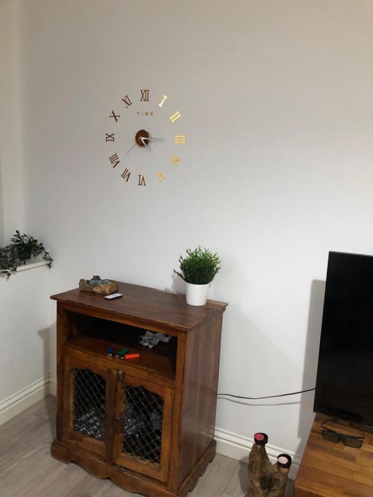 Alpha House Bed and Breakfast Λονδίνο Εξωτερικό φωτογραφία