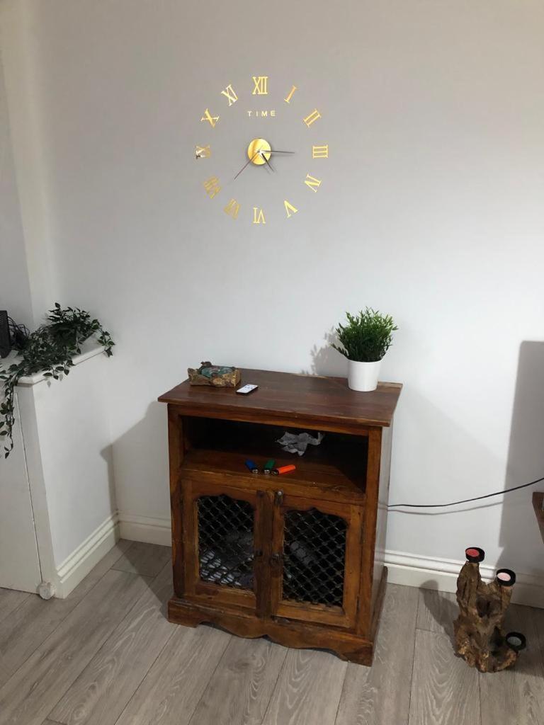 Alpha House Bed and Breakfast Λονδίνο Εξωτερικό φωτογραφία