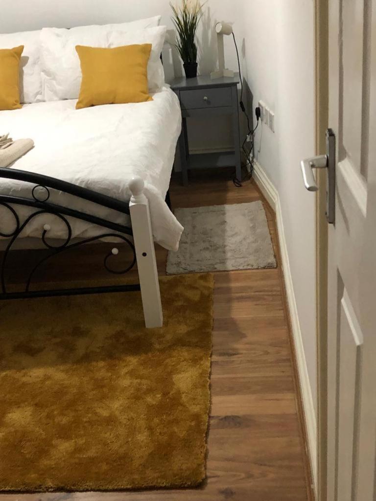Alpha House Bed and Breakfast Λονδίνο Εξωτερικό φωτογραφία