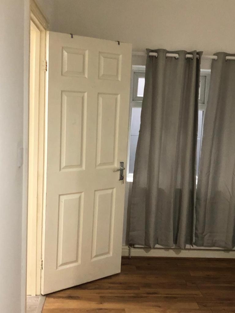 Alpha House Bed and Breakfast Λονδίνο Εξωτερικό φωτογραφία