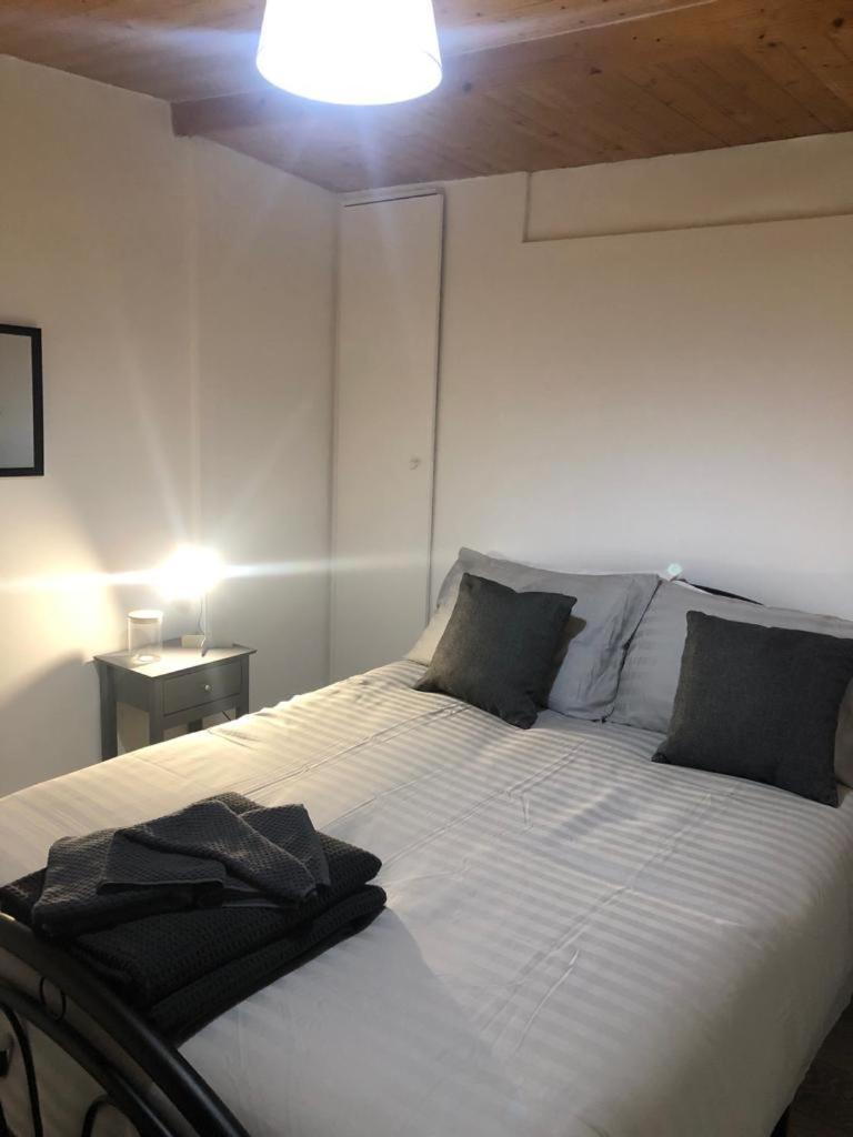 Alpha House Bed and Breakfast Λονδίνο Εξωτερικό φωτογραφία